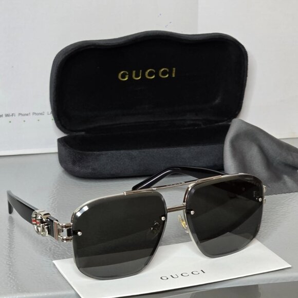 Gucci Vintage Square Sunglasses - Picture 1 of 5